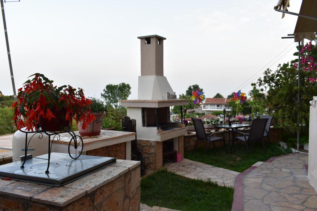 Ferienwohnung Gardenos Mamas Reas Vitaládes Exterior foto