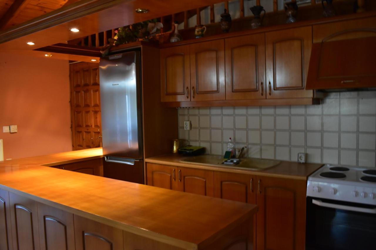 Ferienwohnung Gardenos Mamas Reas Vitaládes Exterior foto