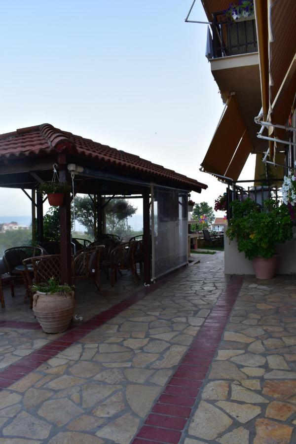 Ferienwohnung Gardenos Mamas Reas Vitaládes Exterior foto