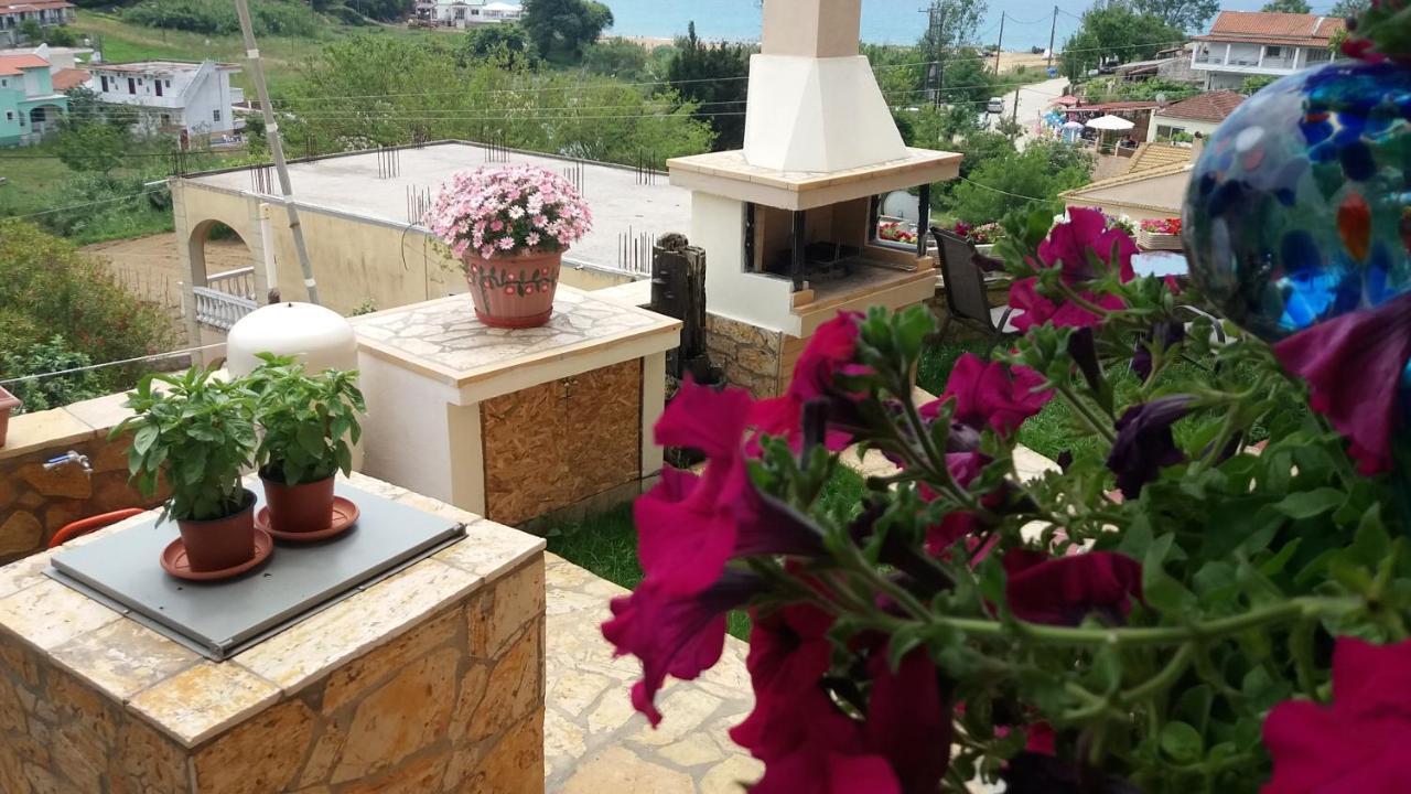 Ferienwohnung Gardenos Mamas Reas Vitaládes Exterior foto
